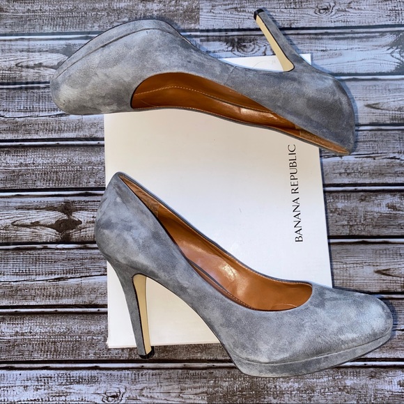 Banana Republic Shoes - Banana Republic Suede Grey Kristen Pumps